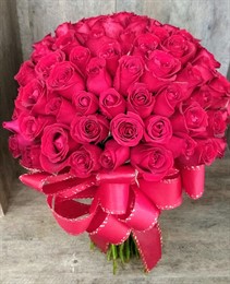 ESPETÁCULO de Bouquet 100 rosas vermelhas - MAIOR AMOR DO MUNDO!